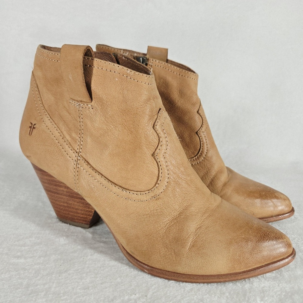 Frye Reina Boots Womens 8 Beige Leather Western Ankle Side Zip Cone Heel Booties